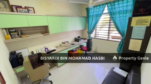 2 Unit Sekali Side By Side 1 Owner Renovated 1.5 Storey Bungalow Taman Senawang Perdana, Senawang.