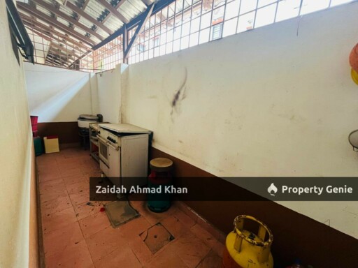 Putra Avenue Double Storey Facing Open With Extended Kitchen