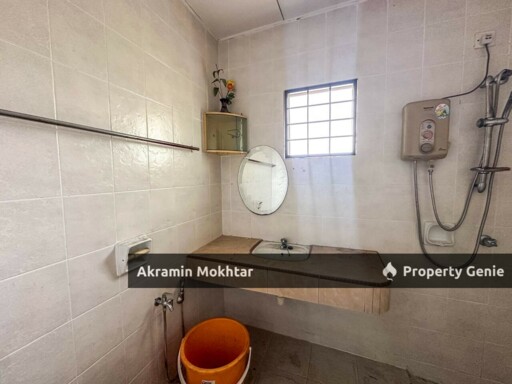 Freehold & Corner Lot | 2 Storey Terrace, Seksyen 6, Bandar Bukit Mahkota Bangi.