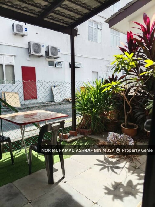 Teres 2 Tingkat Taman Putra Utama Kangar Perlis