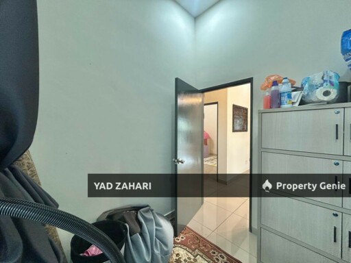Taman Bentara, Telok Panglima Garang | Single Storey Semi-D 4 Bedrooms | RM485K - Good Condition and Semi Furnished