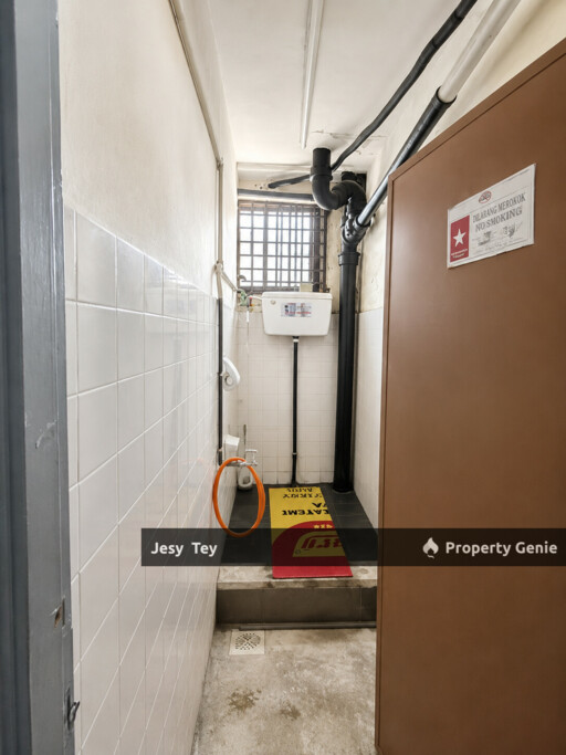 (Ground Floor) Taman Daya Shop For Rent