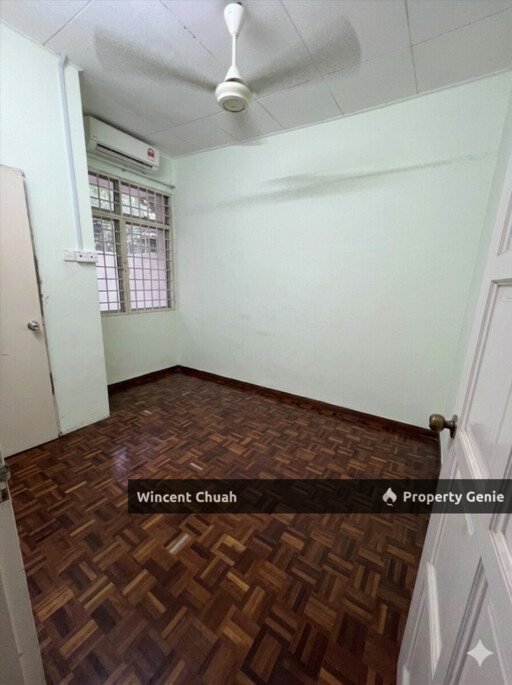 Below Market Value RM100k! 2.5-Storey Terrace at Taman Bukit Utama, Ampang Jaya For Sale.