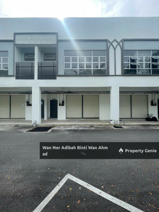 KEDAI 2 TINGKAT KOTA SERIBONG KOTA BHARU KELANTAN