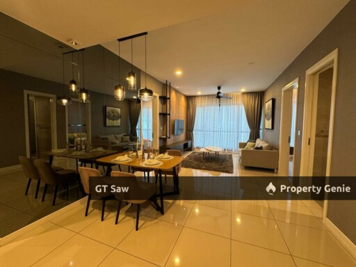 Aria Luxury condo near to MRT & KLCC