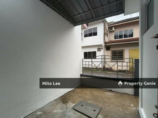 Kulai Below Market Value 2-Storey House for Sale!!