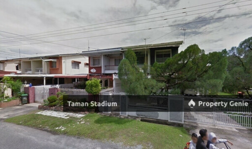 Taman Stadium