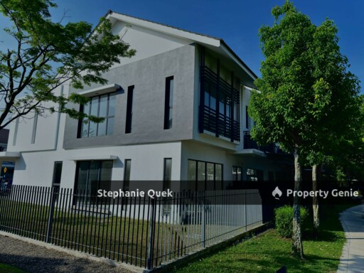 Wisteria Bandar Rimbayu 2 Storey 4B4B End lot Superlink House For Rent