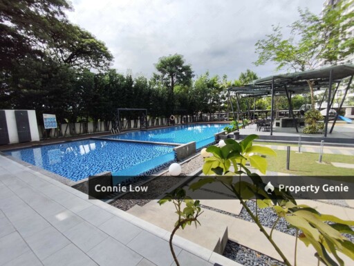Corner unit with furnished Oasis Condo for Rent