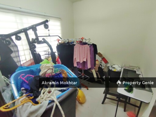 Residensi Warnasari 2 Puncak Alam Selangor.