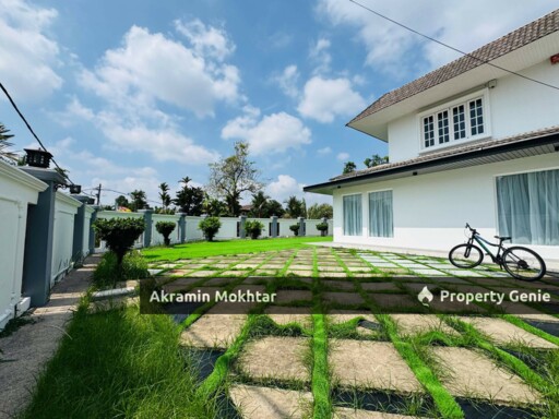 CORNER LOT Bungalow House 2 Storey Seksyen 6 Shah Alam Selangor