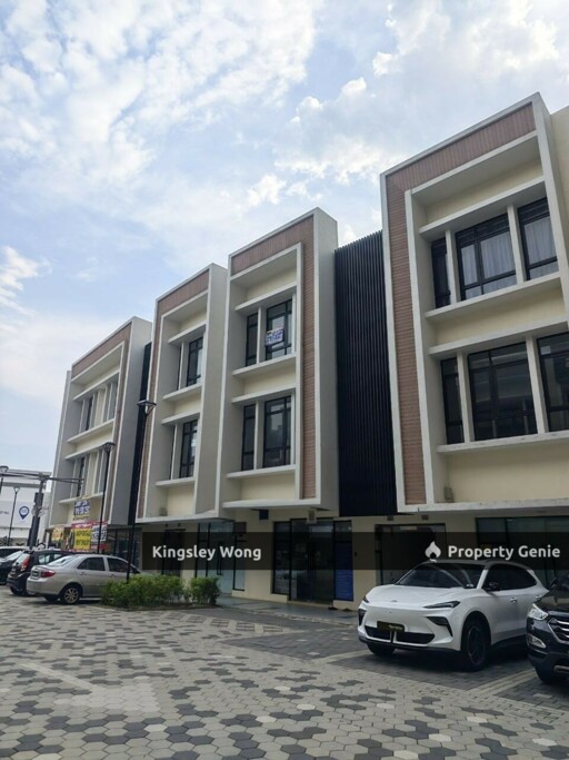 Piccadilly Greentown Brand New Unit 3 Storey Shop Lot Ipoh Center Near Hospital