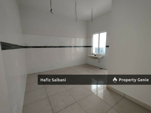 End Lot Double Storey Terrace D' Kayangan Sekyen 13 Shah Alam
