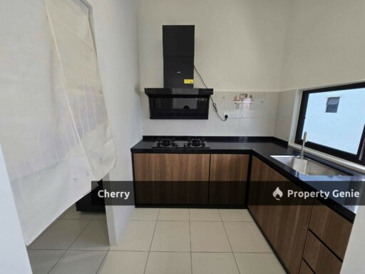 2 Storey Townhouse End Lot