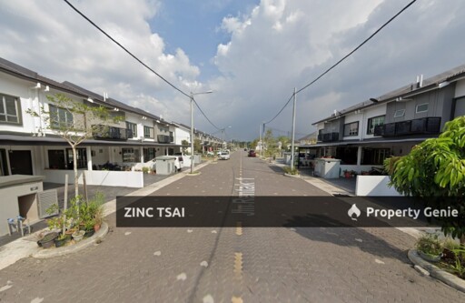 Rentak Perdana LBS Alam Perdana Puncak Alam 2 Storey Terrace Auction | Gated & Guarded | 4 Bedrooms