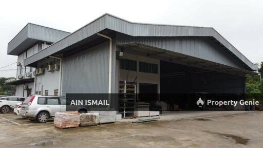 [WITH APPROVAL & EASY ACCESS] WAREHOUSE LUBOK KAWAH, TEMERLOH