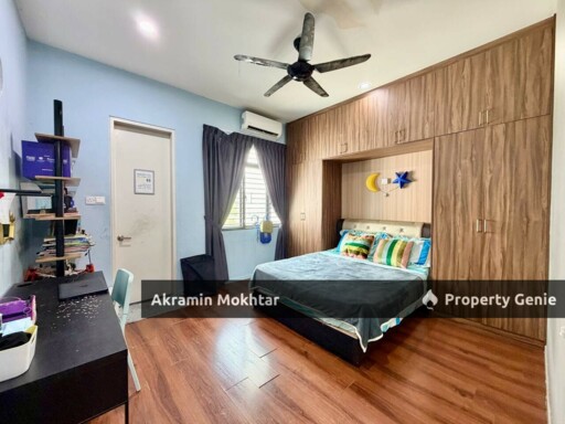 Freehold, Fully Renovated & Partially Furnished | 3 Storey Semi-D Lambaian Residence, Kajang