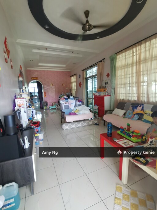 Single Storey CORNER Pusing For Sale