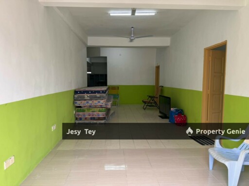 Desa Cemerlang (2 Storey Terrace House For Sale)