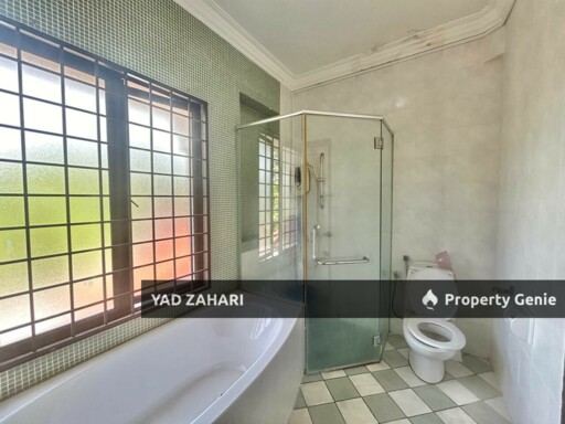 Alam Damai, Cheras | 2.5 Storey Semi D 6 Bedrooms | RM1.89M - Renovated and Extended 2 Rooms & Balcony