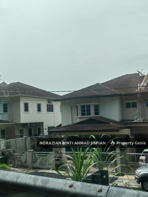 For Sale - Double Storey Semi-D Taman Pinggiran Saujana, Kajang