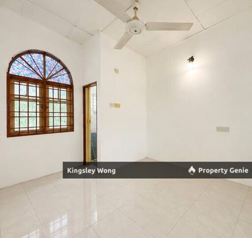 Menglembu Impiana Below Market Bank Value Well Maintained Unit 1.5 Storey Terrace House