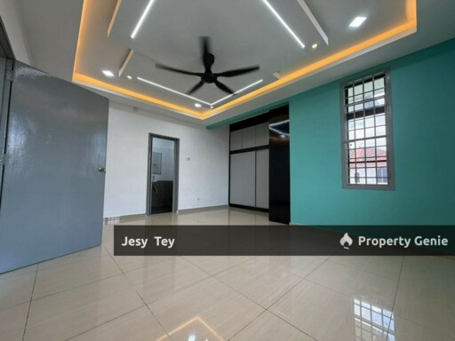 Bandar Sri Alam Double Storey Corner Lot For Sales