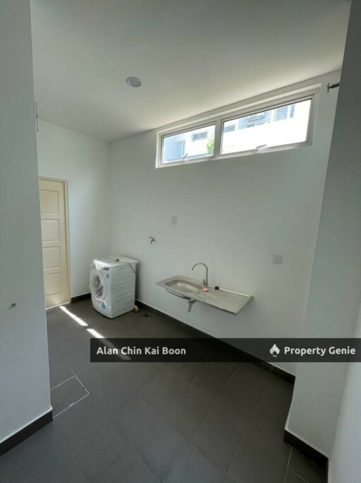 Nara Gamuda Gardens 2 storey terrace for sale