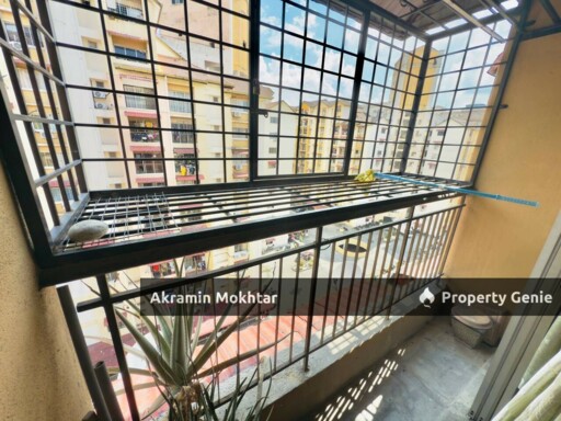 Apartment Vista Lavender, Bandar Kinrara, Puchong Selangor