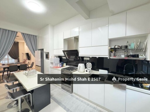 DOUBLE STOREY TERRACE INTERMEDIATE LAMAN MAWAR, KOTA SERIMAS, NILAI .