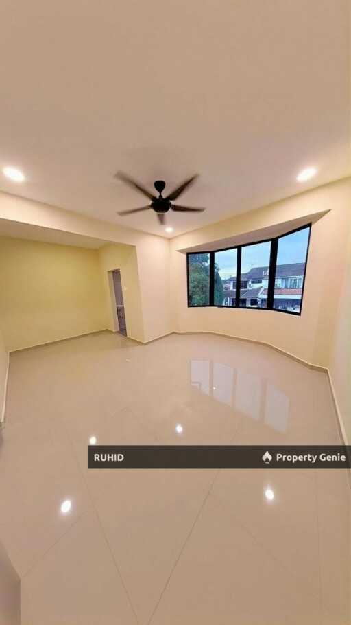 Taman Anggerik Kempas Double Storey Terrace 20x70 Fully Extended