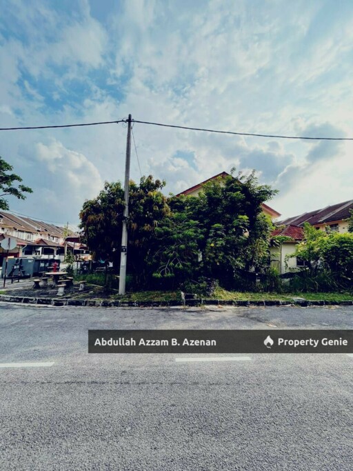 DOUBLE STORY CORNER LOT EXTRA BILIK TAMAN ILMU