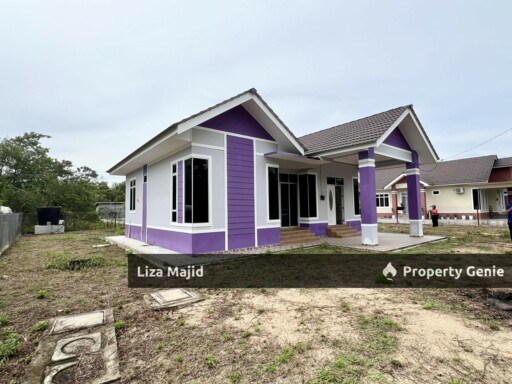 Banglo Tanah Merah