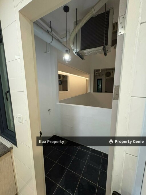 Vantage Residence Apartment
