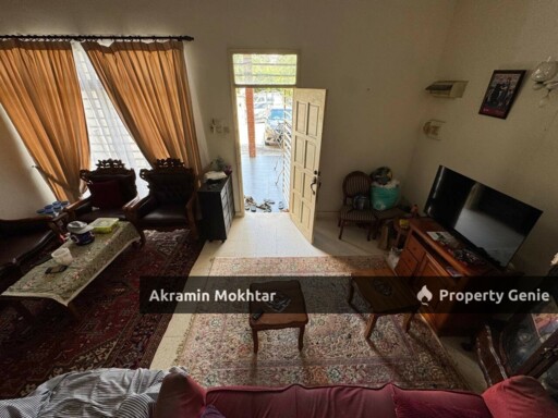 Facing Open Double Storey Terrace, Taman Bukit Cheras
