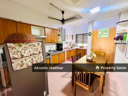 Freehold, Facing Open, Partially Furnished & Extended | Double Storey Terrace Taman Puchong Utama PU 10 Puchong