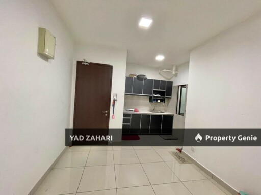 Residensi Zamrud, Kajang | RM330K - Corner Unit, Semi Furnished, Freehold and Facing Pool
