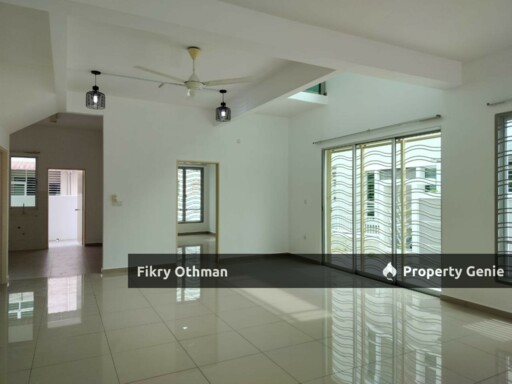 OPEN FACING END LOT NON BUMI Nusari Aman 2 TRITONIX SENDAYAN SEREMBAN