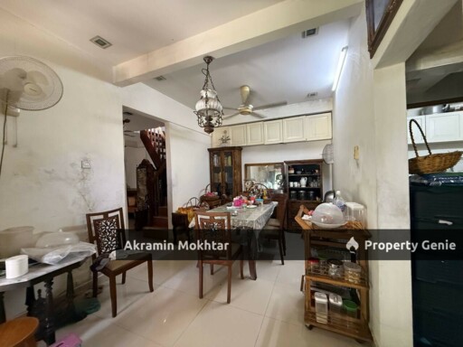 Renovated | Double Storey Terrace End Lot Jalan Sawi, Seksyen 24, Shah Alam