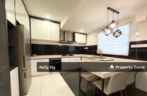 Double Sty Renovated Fully Furnished House At Bandar Botanic Klang For Rent & Sale