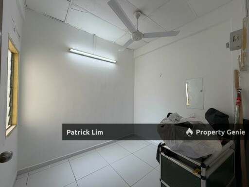 Paya Rumput Indah Townhouse (1st Floor) For Sale