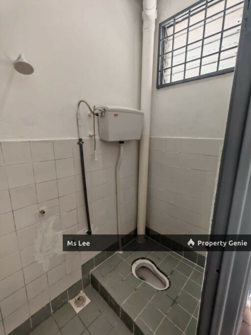 2 Storey house-Bandar Armada Putra @ Pulau Indah,Port Klang-Ready Now