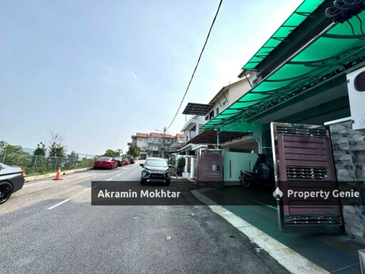 Facing Open & Renovated | 2.5 Storey Superlink Terrace De Puncak Ukay Perdana