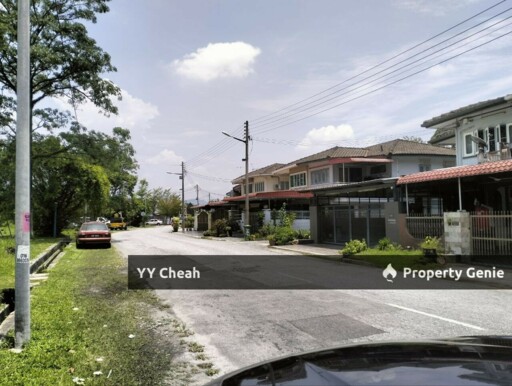 Tasek Ipoh 2 Storey Terrace For Sale Facing Field Good Location