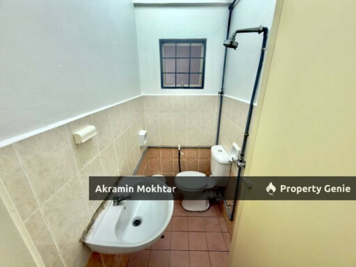 New Refurbished & 1 Parking | Apartment Taman LTAT Block A, Bukit Jalil Kuala Lumpur .