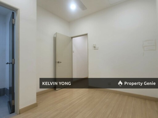 Saron 1 - Partial Furnished 2-Storey Terraced For Sale near Setia City Mall