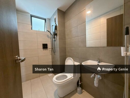 Panorama 3 Bedroom Homestay Fully Furnished Apartment Permas, Near Ciq
