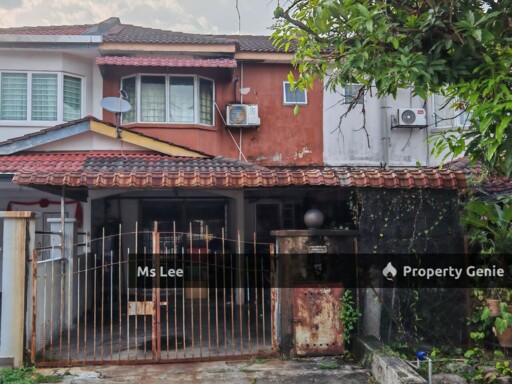 2 storey house-Taman Puchong Utama @ Puchong-Ready 15/9 or 30/9