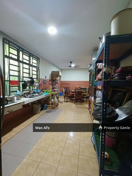 Semi-Detached Setingkat Di Pelindung Perdana