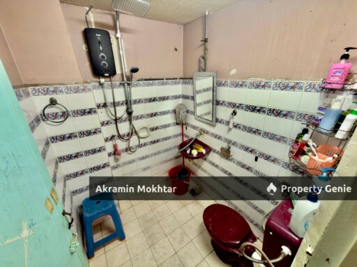 Freehold & Renovated | 2 Storey Terrace Jalan Indah Taman Selayang Indah, Selayang Selangor